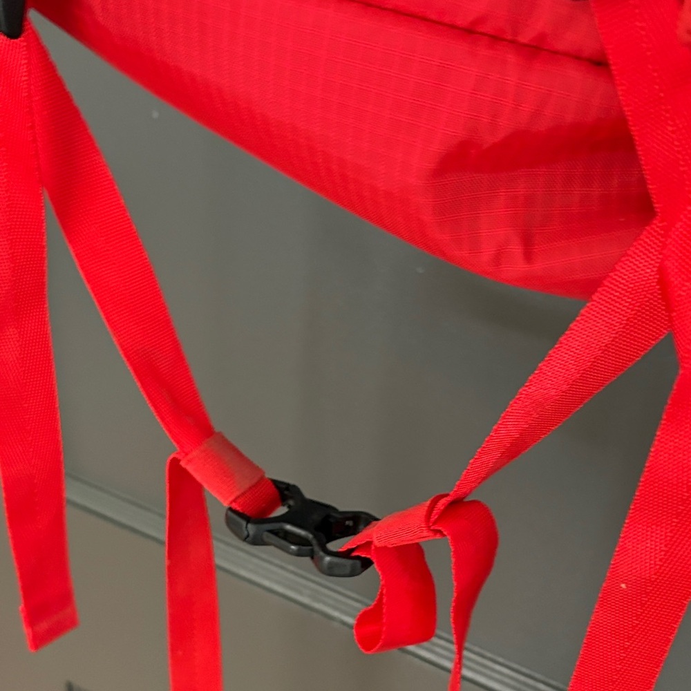 Patagonia lightweight pack - unused - Picture 7 of 8